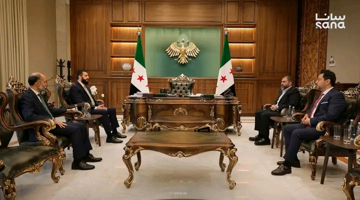 الرئيس أحمد الشرع يلتقي وفداً من شركة تركية متخصصة بصناعة السفن