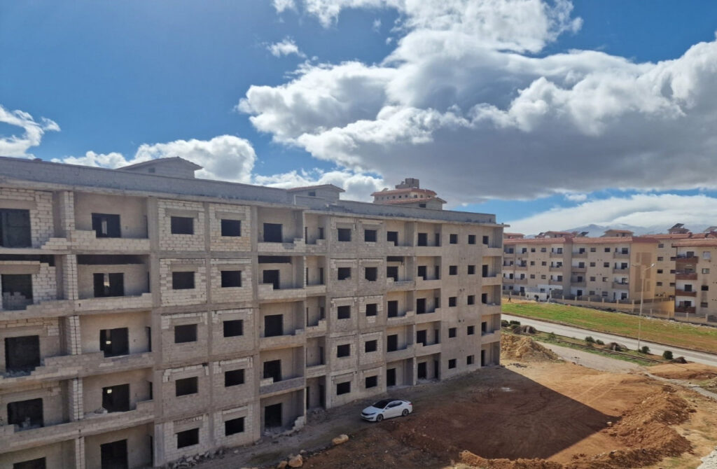 كم تبلغ تكلفة بناء شقة في سوريا؟