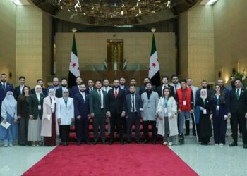 الرئيس الشرع يلتقي عدداً من ممثلي فئة الشباب من مختلف المبادرات والقطاعات