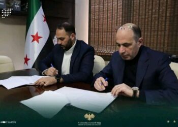 التوقيع على عقد استثماري لإعادة تأهيل مطاحن إسمنت طرطوس