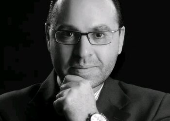 الخبير الاقتصادي مهند الزنبركجي: “ما نواجهه اليوم ليس أزمة تقليدية بل اختبار بقاء حقيقي للشركات”