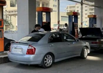 تطمينات حكومية.. المشتقات النفطية تكفي السوق المحلية