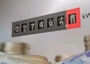 فاتورة الطاقة تلتهم دخل الأسرة السورية