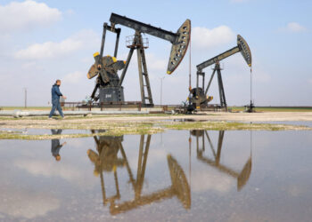 بين إنتاج النفط والممر الاستراتيجي.. هل تتحول أزمة الطاقة العالمية إلى فرصة لسوريا؟