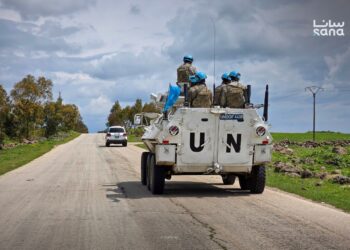 قوة تابعة لـ”الأندوف” تقوم بتسيير دوريات للمراقبة على طول الخط الفاصل مع الجولان السوري المحتل