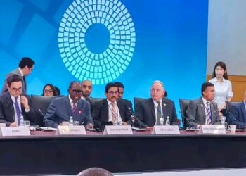 وزير المالية يترأس في واشنطن اجتماع الطاولة المستديرة الفنية لمجموعة أصدقاء سورية لبحث أولويات التعافي وإعادة الإعمار