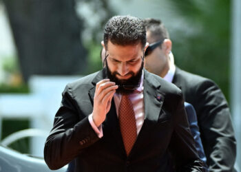 الرئيس الشرع يناقش في قمة “إنقاذ الصيف” الأوروبية الطارئة ملفات مهمة