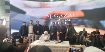 في حدث هو الأول من نوعه خلال معرض أغرو سيريا بدمشق.. “EMBS Group” أول شركة سورية متخصصة بالهندرة توقع اتفاقية تطوير أعمال “مجموعة عمر الطيب القابضة” نحو الجودة والتنمية الخضراء