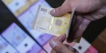 الحوالات بالليرة.. تحديات التطبيق في ظلّ تباين أسعار الصرف