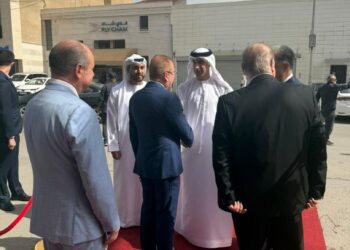 وزير التجارة الخارجية الإماراتي الدكتور ثاني بن أحمد الزيودي يزور “فلاي شام” أول استثمار إماراتي في سوريا