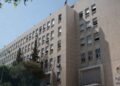 الزيادة النوعية تشعل الجدل.. فجوات الرواتب والتعويضات تحت مجهر أكاديمي