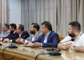 خسائر متواصلة لمربي الدواجن.. تكلفة الطن 1600 دولار وسعر البيع 1400 دولار