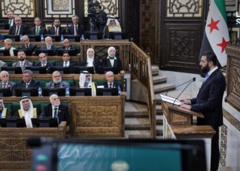 انطلاق الجلسة الأولى لمجلس الشعب بحضور الرئيس الشرع
