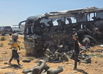 وزير التعليم العالي يوجّه المستشفيات الجامعية برفع الجاهزية الكاملة لاستقبال مصابي حادث طريق دير الزور