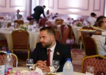 الوعد السهل… قنبلة موقوتة ـ المقال السابع من سلسلة: أخطاء رجل المبيعات تؤدي إلى خسائر فادحة للشركات