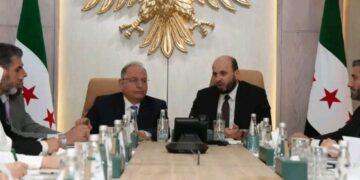 وزيرا المالية والطاقة يبحثان تمويل المشاريع الاستثمارية في قطاع الطاقة